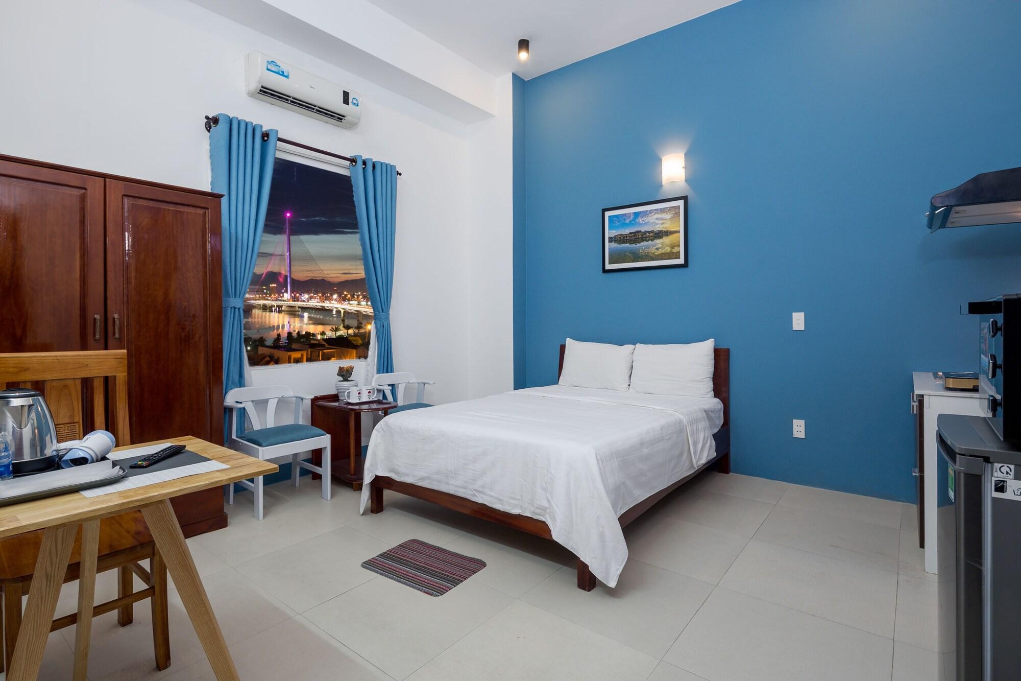Cali Night Hotel Дананг Екстер'єр фото